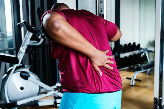 When to Worry About Back Pain: Warning Signs You Shouldn’t Ignore